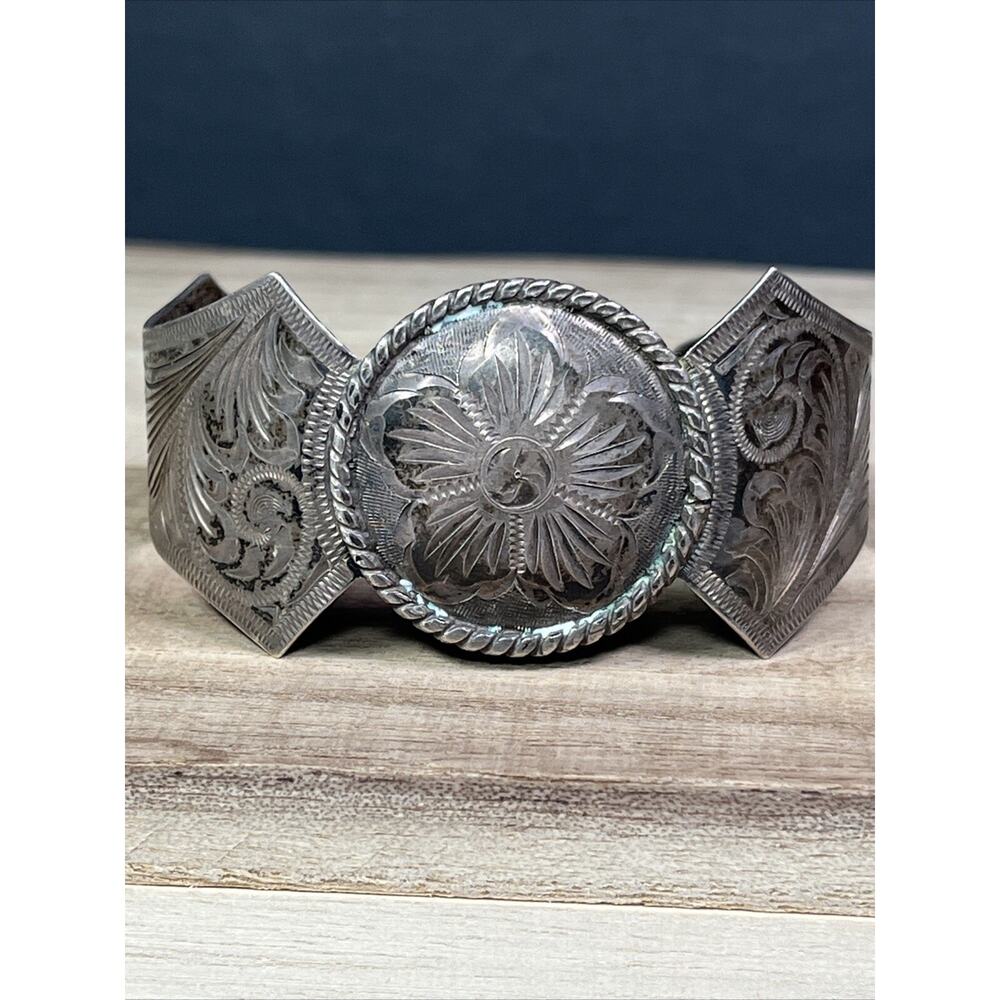 Vintage Mexico Sterling Silver Cuff Bracelet No Stones Floral Design Chunky RARE